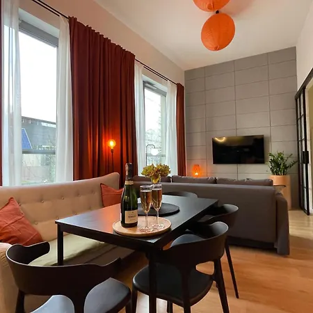 公寓 Urban Premium, Sokolska 30 Towers No 3, Free Parking, Gym & Sauna, Self Check-in *
