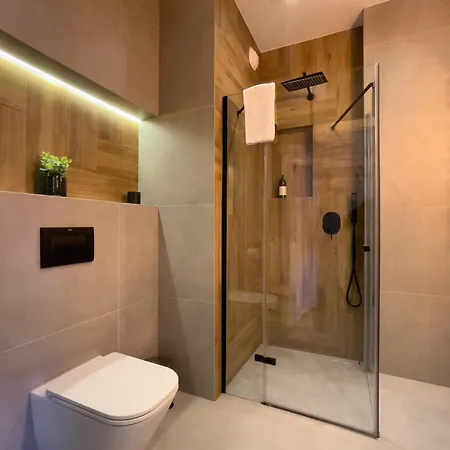 Urban Premium - Sokolska 30 Towers No 3 - Free Parking -gym & Sauna Apartment Katowice