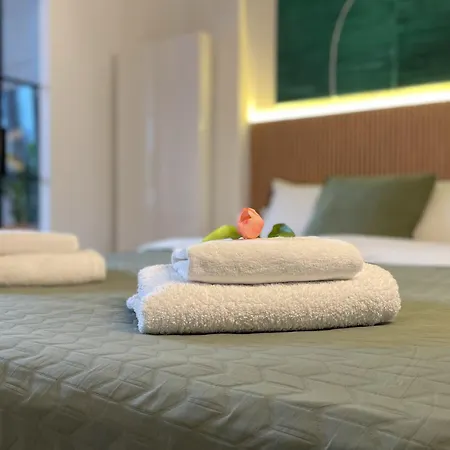 Urban Premium - Sokolska 30 Towers No 3 - Free Parking -gym & Sauna *