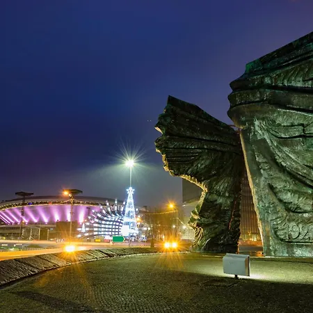 아파트 Urban Premium, Sokolska 30 Towers No 3, Free Parking, Gym & Sauna, Self Check-in