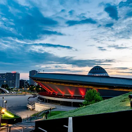 Apartamento Urban Premium, Sokolska 30 Towers No 3, Free Parking, Gym & Sauna, Self Check-in Katowice