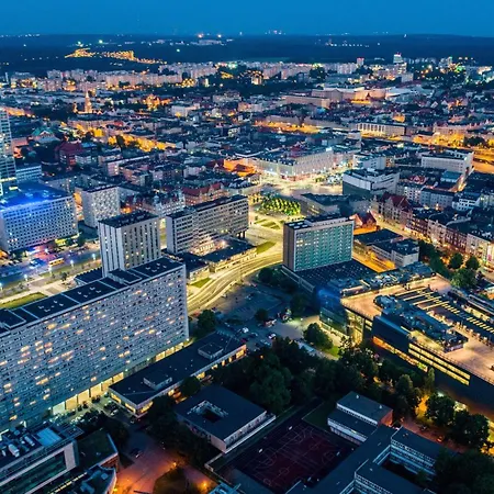 Apartment Urban Premium - Sokolska 30 Towers No 3 - Free Parking -gym & Sauna *