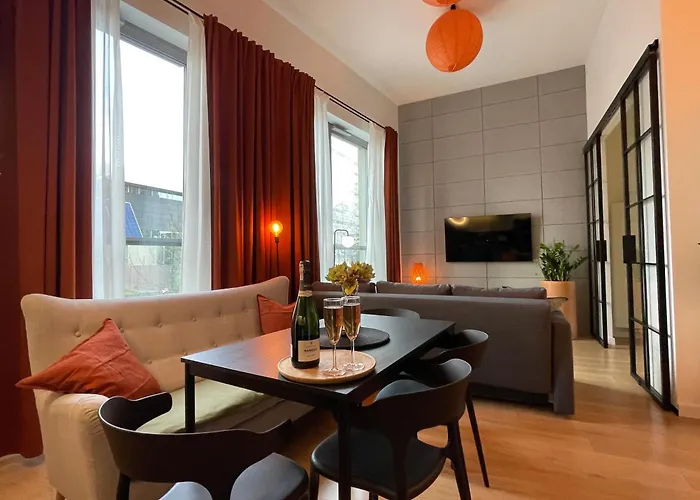 Apartamento Urban Premium, Sokolska 30 Towers No 3, Free Parking, Gym & Sauna, Self Check-in *