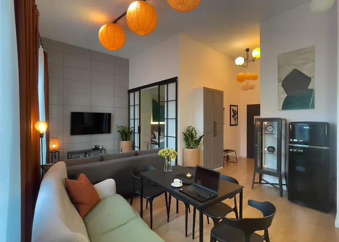 Urban Premium, Sokolska 30 Towers No 3, Free Parking, Gym & Sauna, Self Check-in *